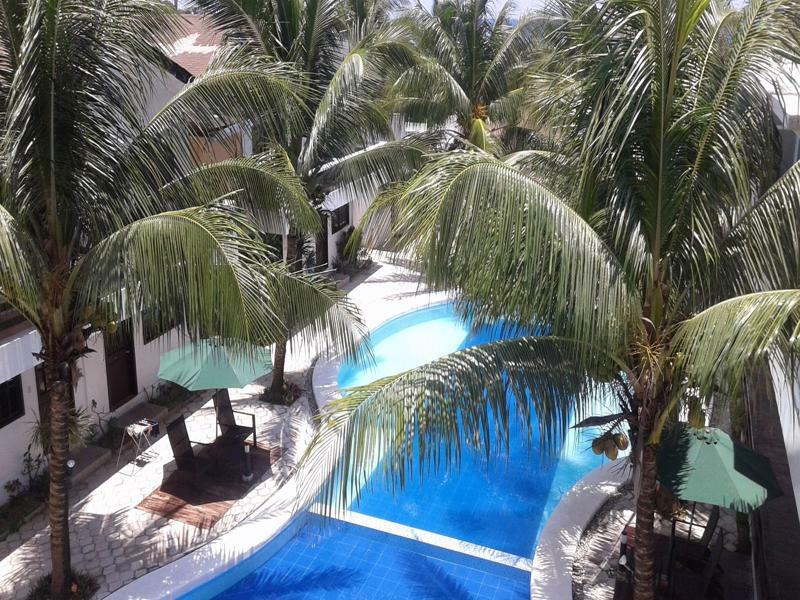 เฟลิเนสรีสอร์ท Manoc-Manoc ภายนอก รูปภาพ